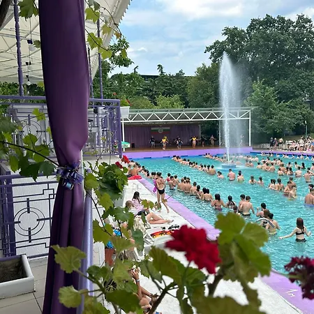 アパート парк-хотел рива *