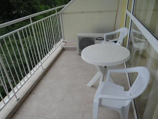 شقة парк-хотел рива غولدن ساندز