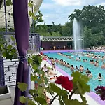 Апартамент Park Riva *
