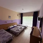 Park Riva Апартамент *