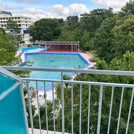 Apartament парк-хотел рива *