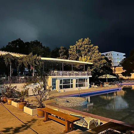 Park Riva