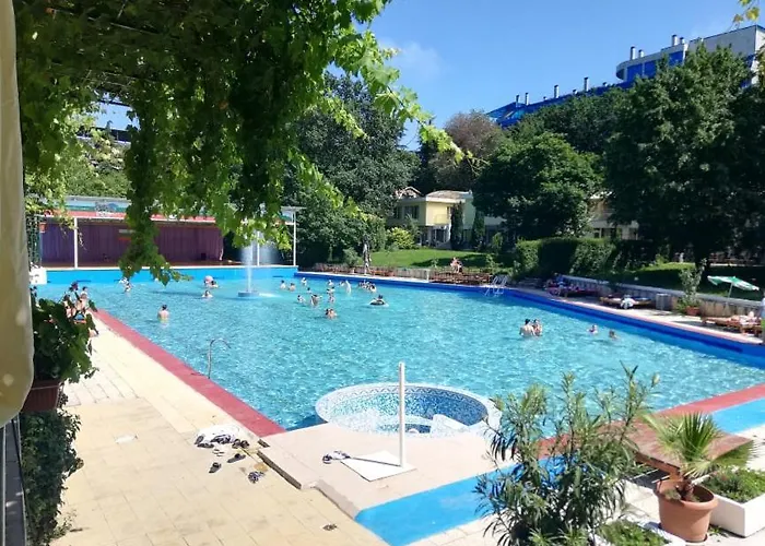 парк-хотел рива *