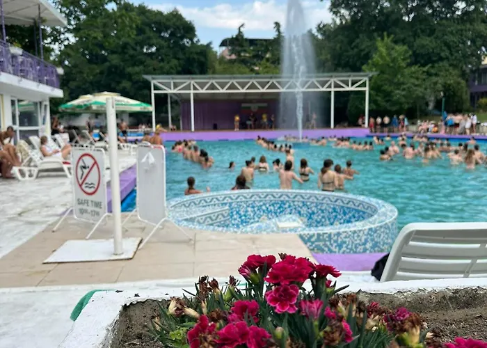 парк-хотел рива Διαμέρισμα